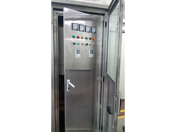 不(bù)鏽鋼變頻(pín)櫃